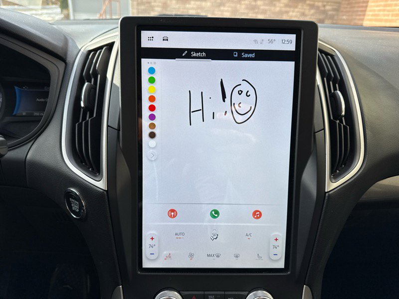 Used 2024 Ford Edge SEL image 12