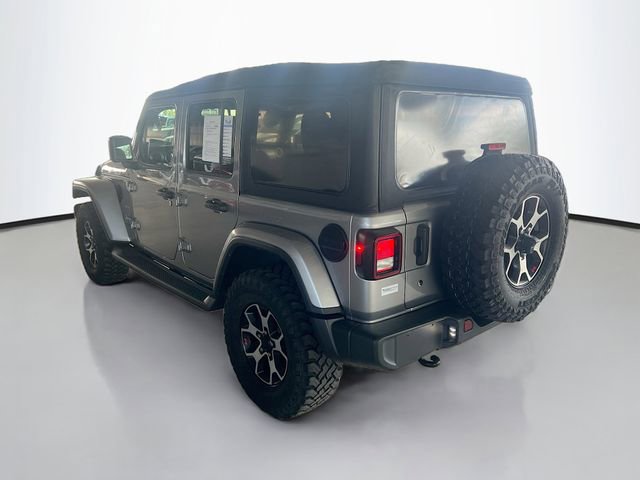Used 2018 Jeep Wrangler Unlimited Sahara w/ Cold Weather Group image 6