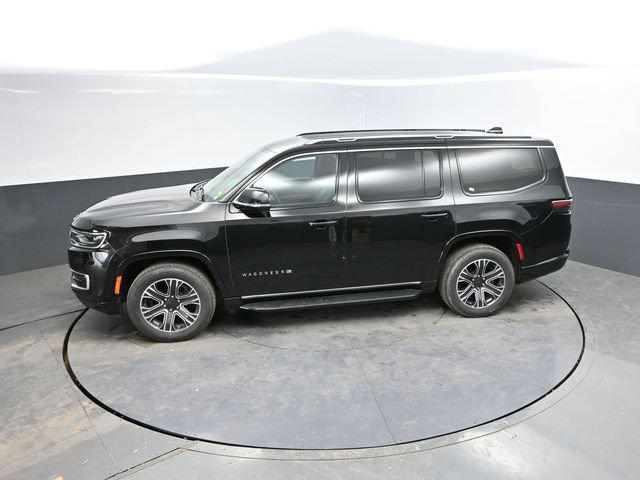 Used 2024 Jeep Wagoneer Series II w/ Flexible Seating Group AWD/4WD image 32