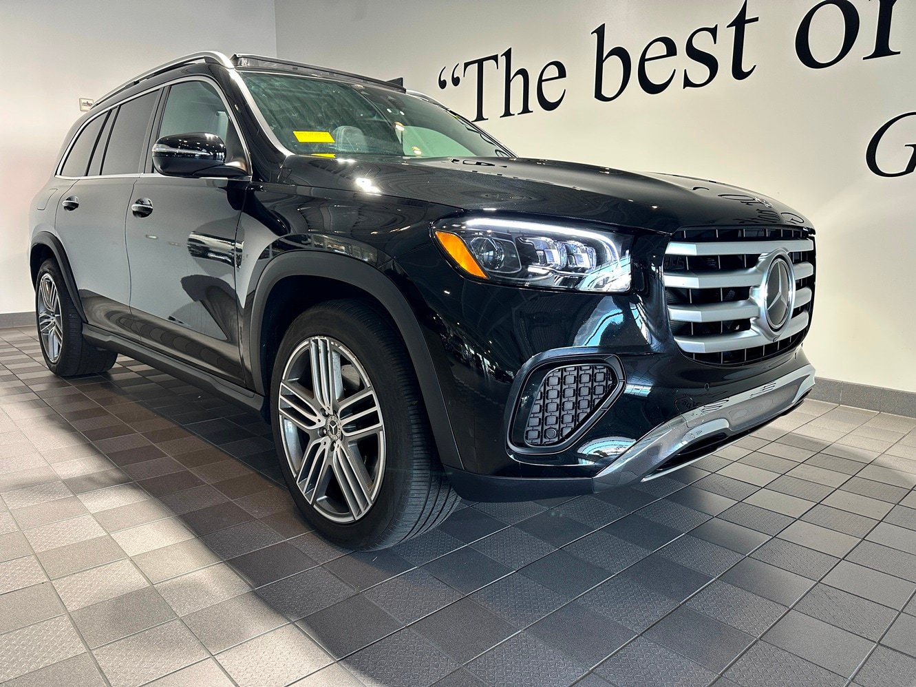 Certified 2025 Mercedes-Benz GLS 450 4MATIC video 1