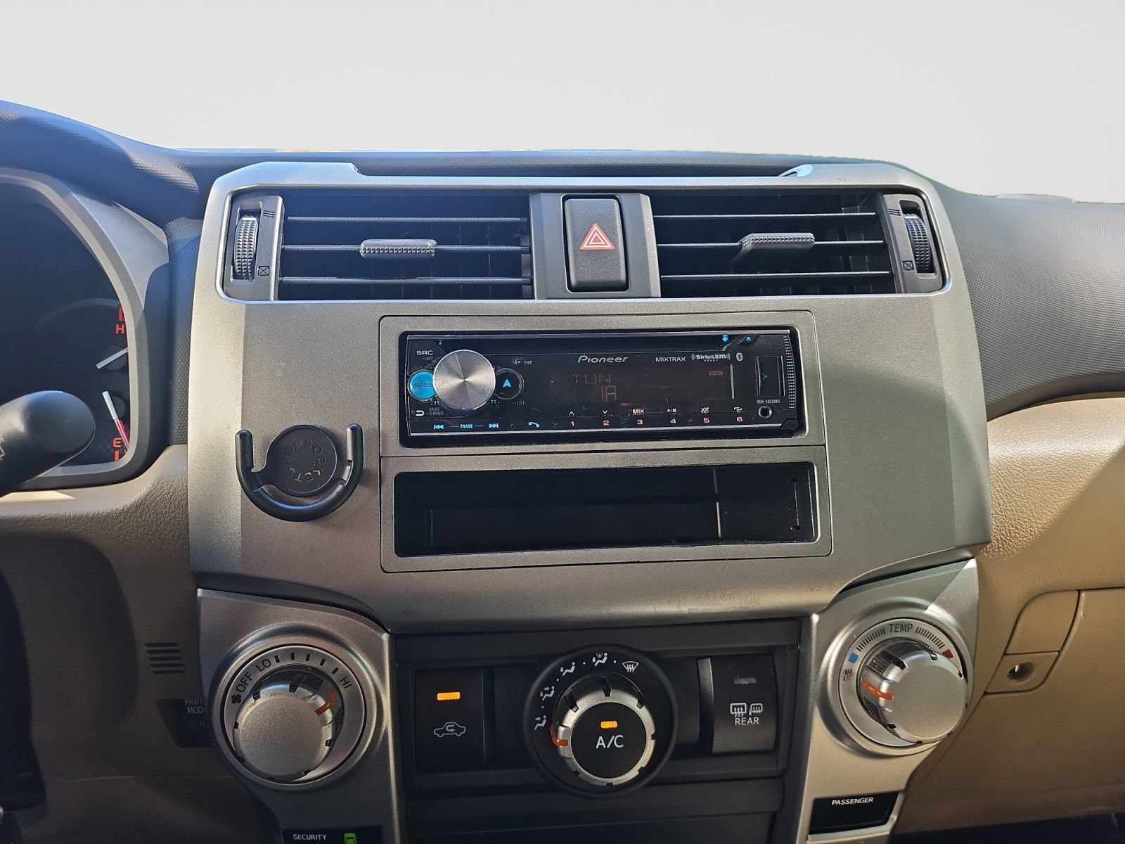 Used 2011 Toyota 4Runner SR5 w/ Convenience Pkg AWD/4WD image 26