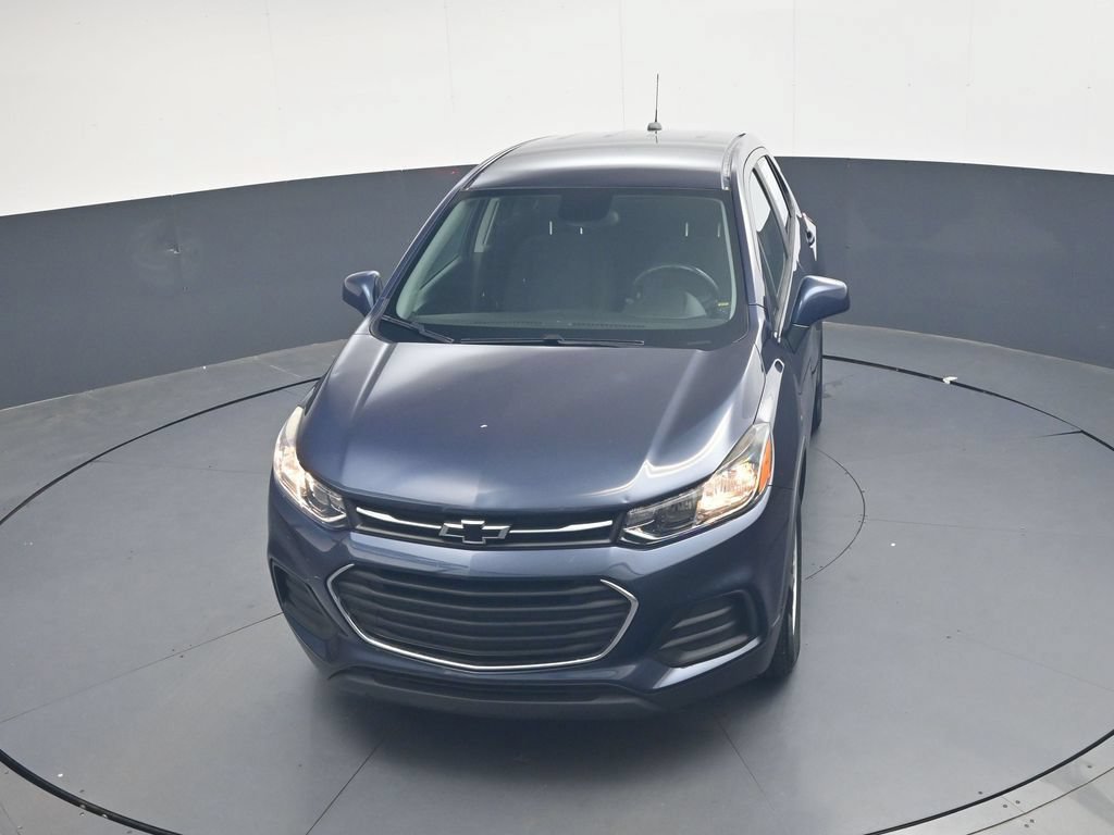 Used 2019 Chevrolet Trax LS w/ Tint and Cruise Package AWD/4WD image 37