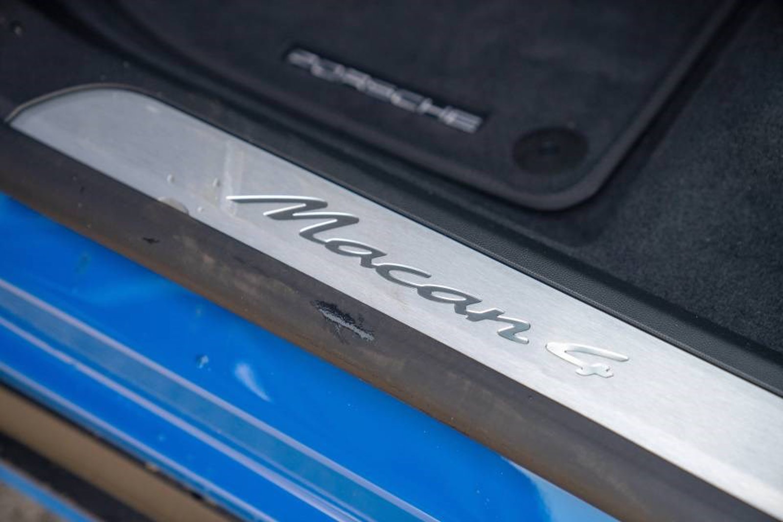 New 2026 Porsche Macan 4 Electric AWD/4WD image 13
