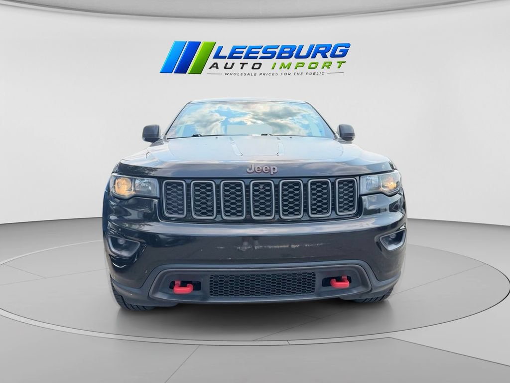 Used 2017 Jeep Grand Cherokee Trailhawk AWD/4WD image 2
