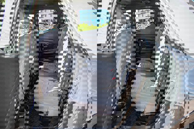 Used 2024 Hyundai Santa Cruz SE image 15