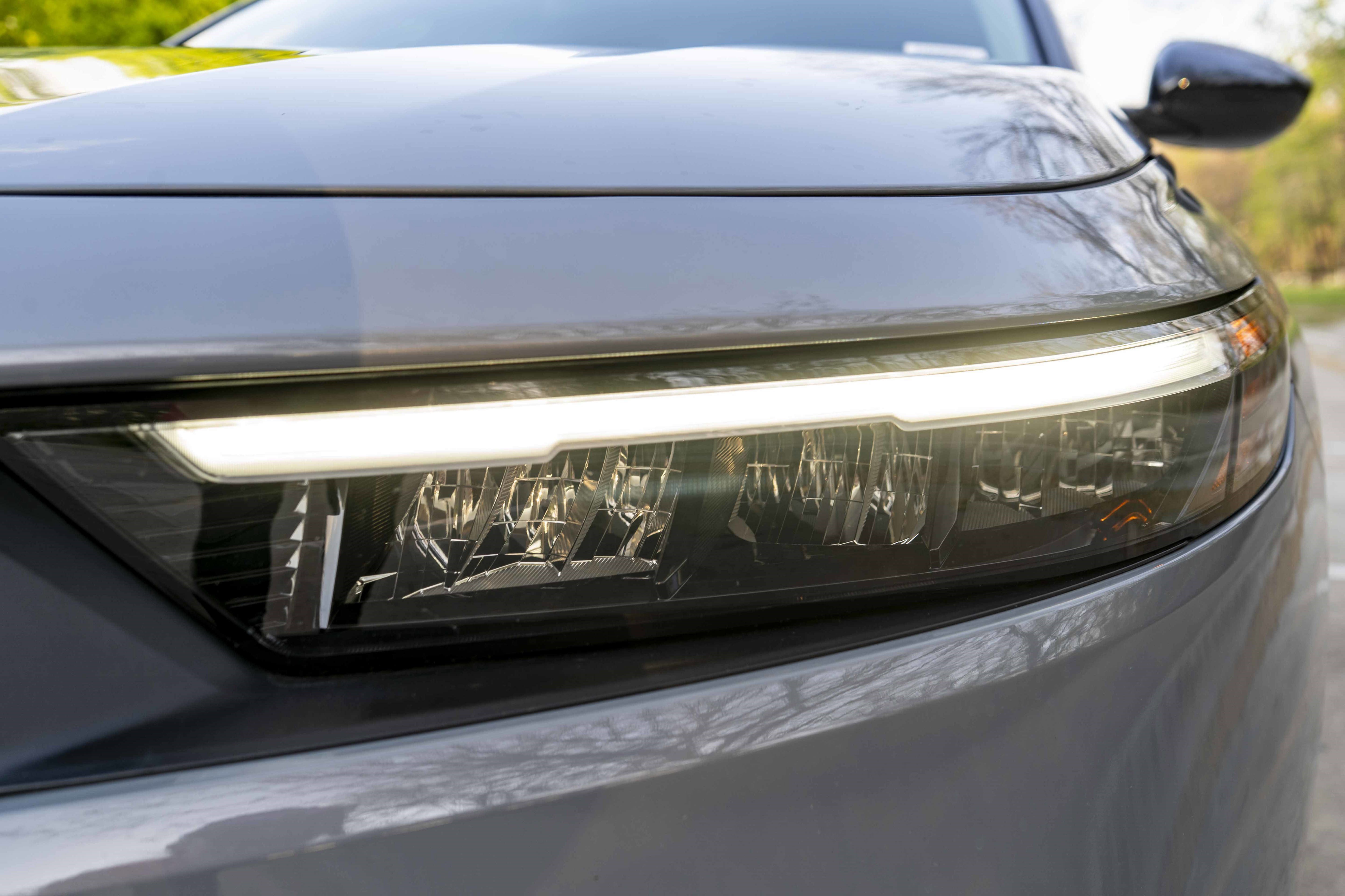 Used 2025 Honda Accord SE image 11