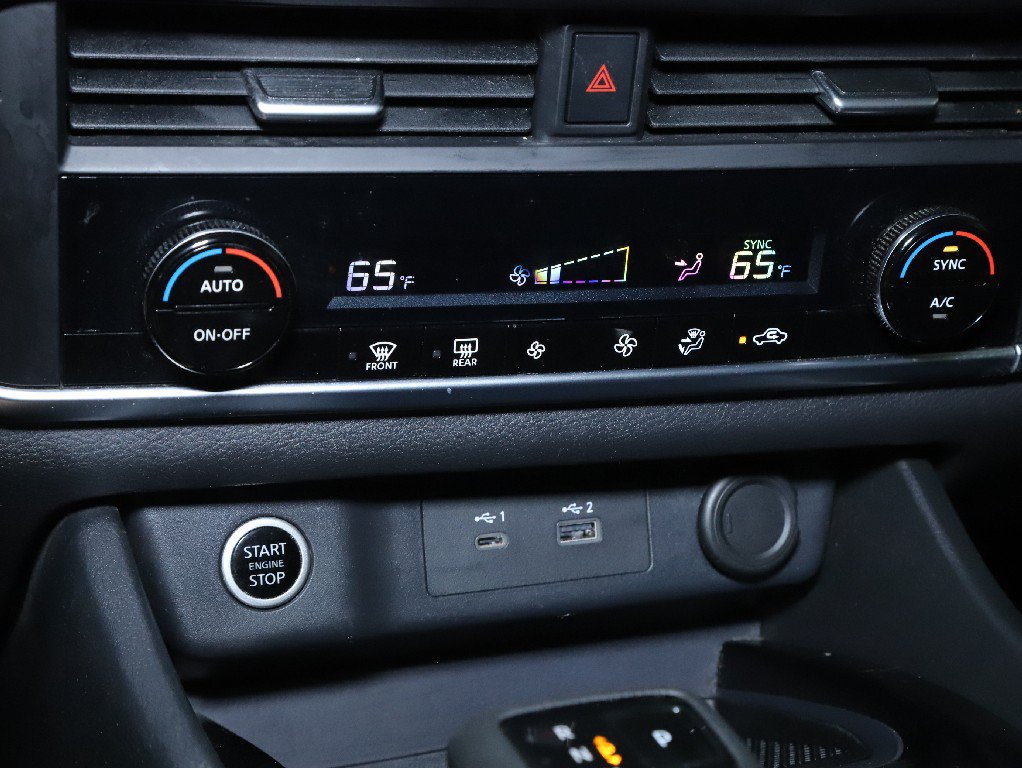 Certified 2023 Nissan Rogue SV AWD/4WD image 28