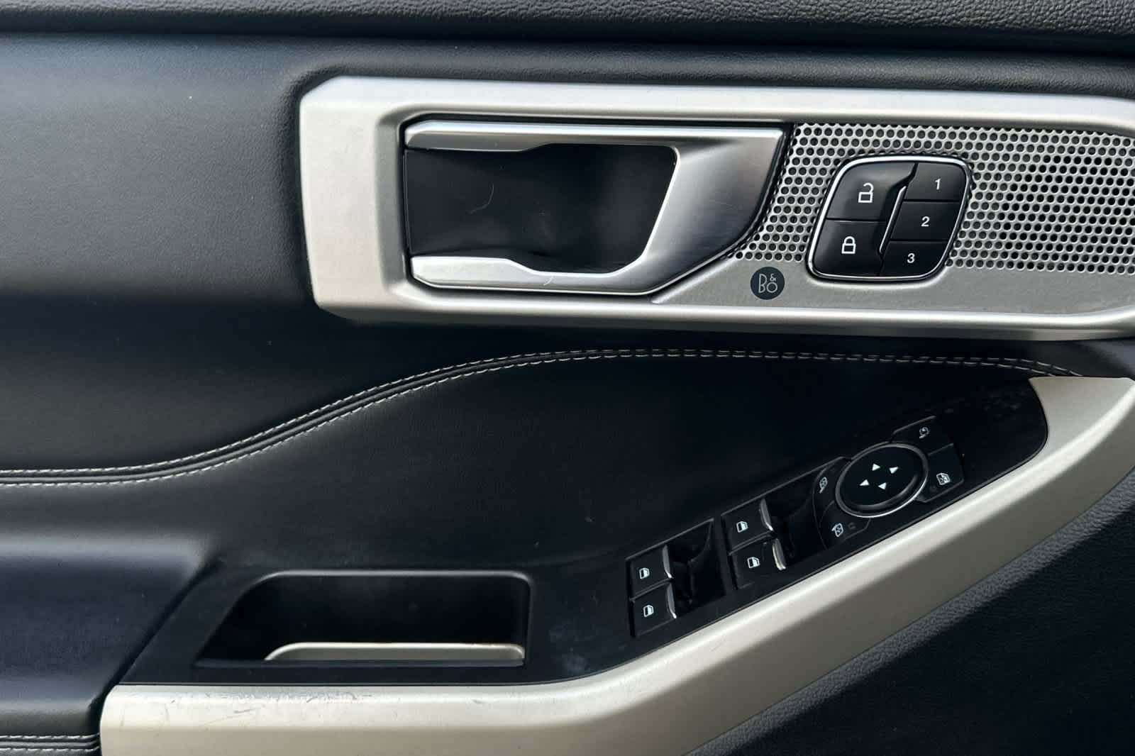 Certified 2021 Ford Explorer Limited w/ Equipment Group 301A image 12