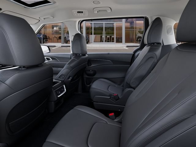 New 2027 Kia Carnival SX FWD image 18