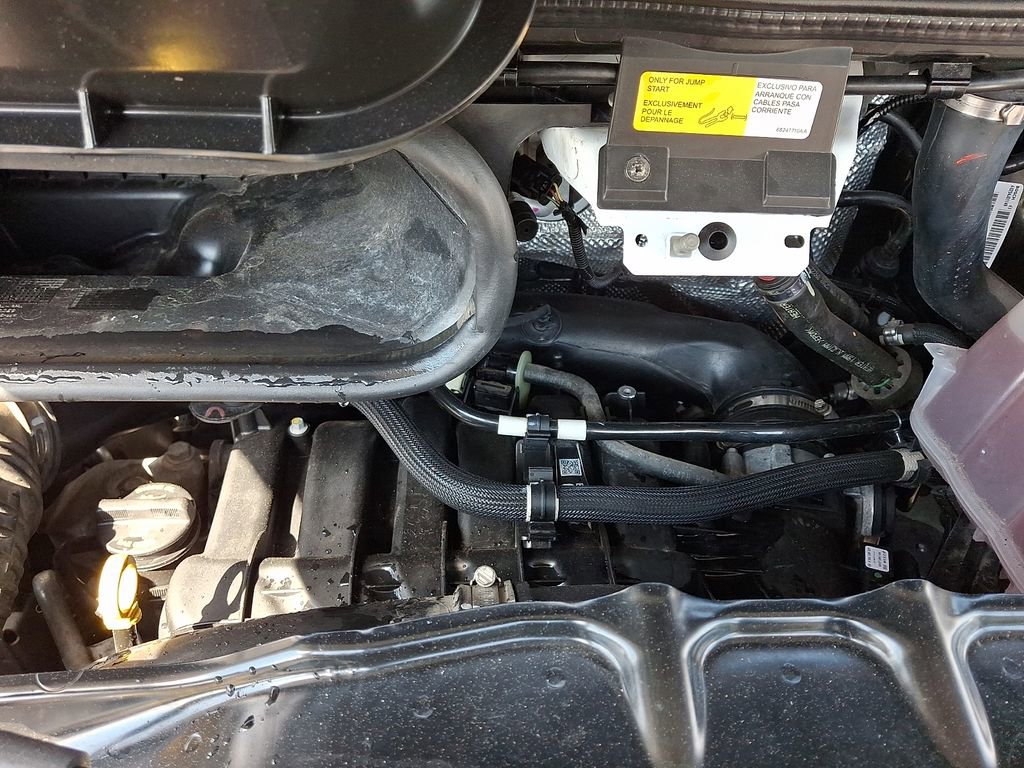 Used 2023 RAM ProMaster 2500 w/ Convenience Group FWD image 25