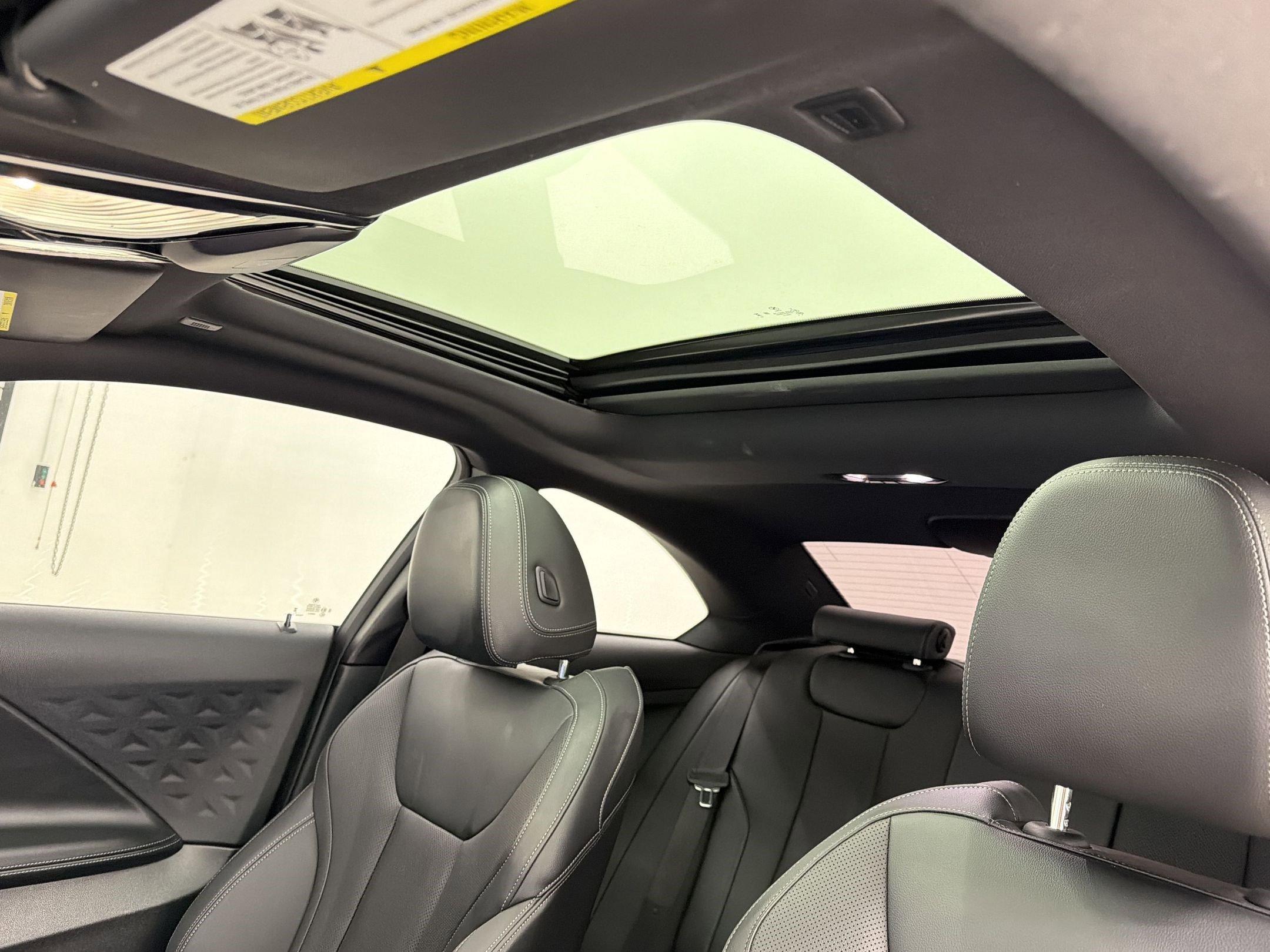 Used 2023 BMW 230i Coupe w/ M Sport Package RWD image 14