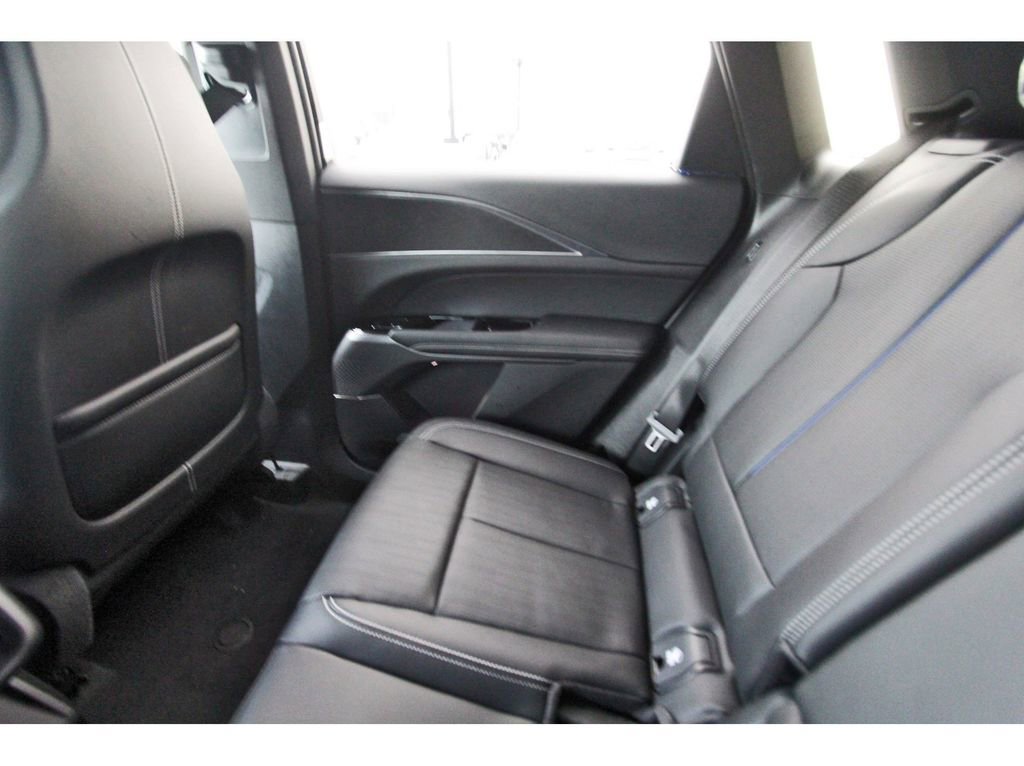 New 2026 Cadillac Lyriq Luxury image 12