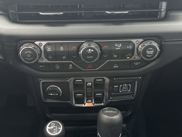 New 2026 Jeep Gladiator Sport image 14