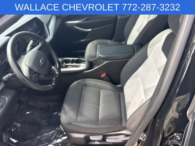 Used 2024 Chevrolet Trax RS FWD image 15