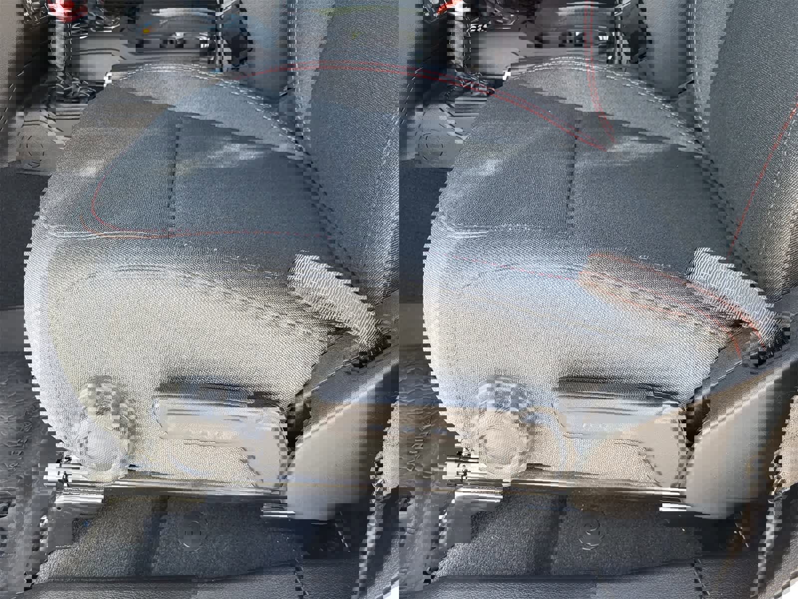 Used 2024 Jeep Wrangler Unlimited Rubicon w/ Convenience Group image 24