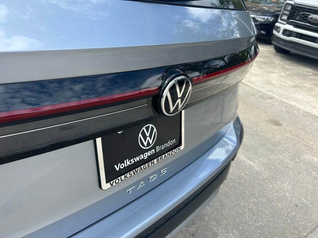 Certified 2025 Volkswagen Taos S image 30