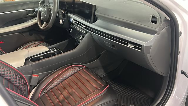 Used 2024 Hyundai Sonata SEL image 13