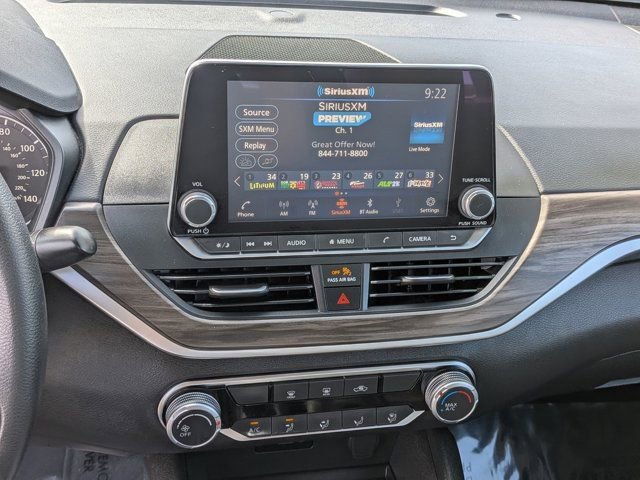 Used 2025 Nissan Altima 2.5 SV image 18