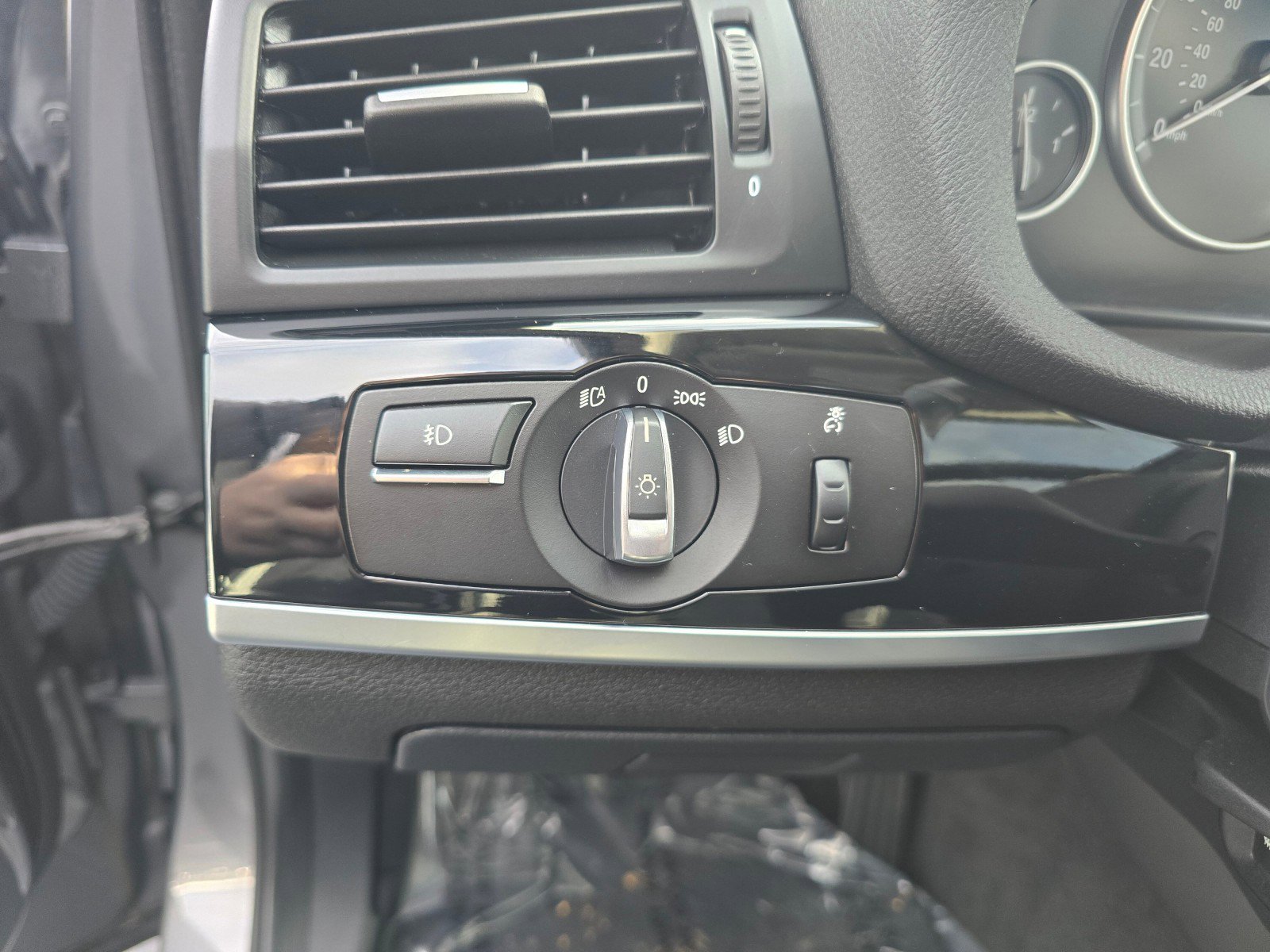 Used 2016 BMW X3 xDrive28i image 28