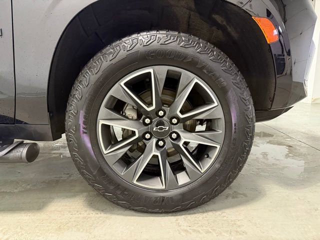 Certified 2023 Chevrolet Suburban Z71 w/ Max Trailering Package image 35