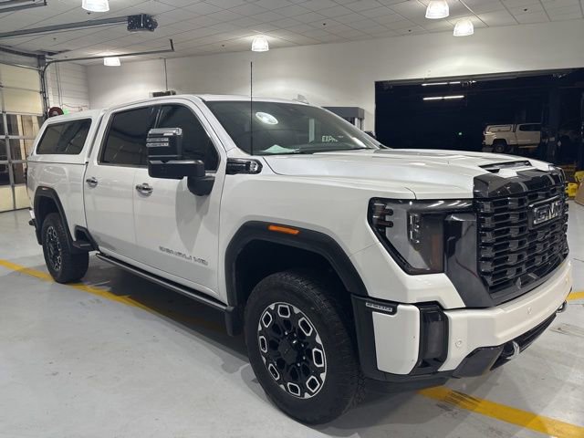 Used 2024 GMC Sierra 2500 Denali Ultimate w/ LPO, GMC Protection Package image 3