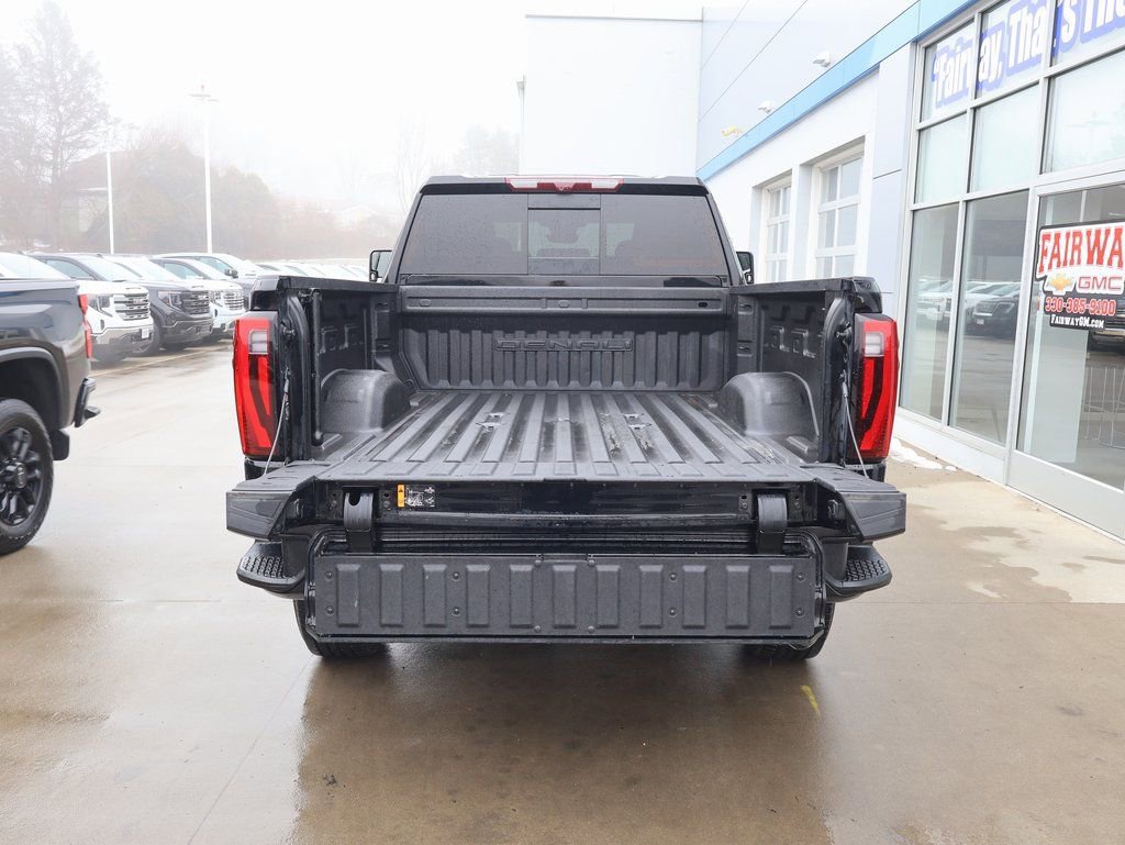 Certified 2024 GMC Sierra 3500 Denali w/ Denali Reserve Package AWD/4WD image 37