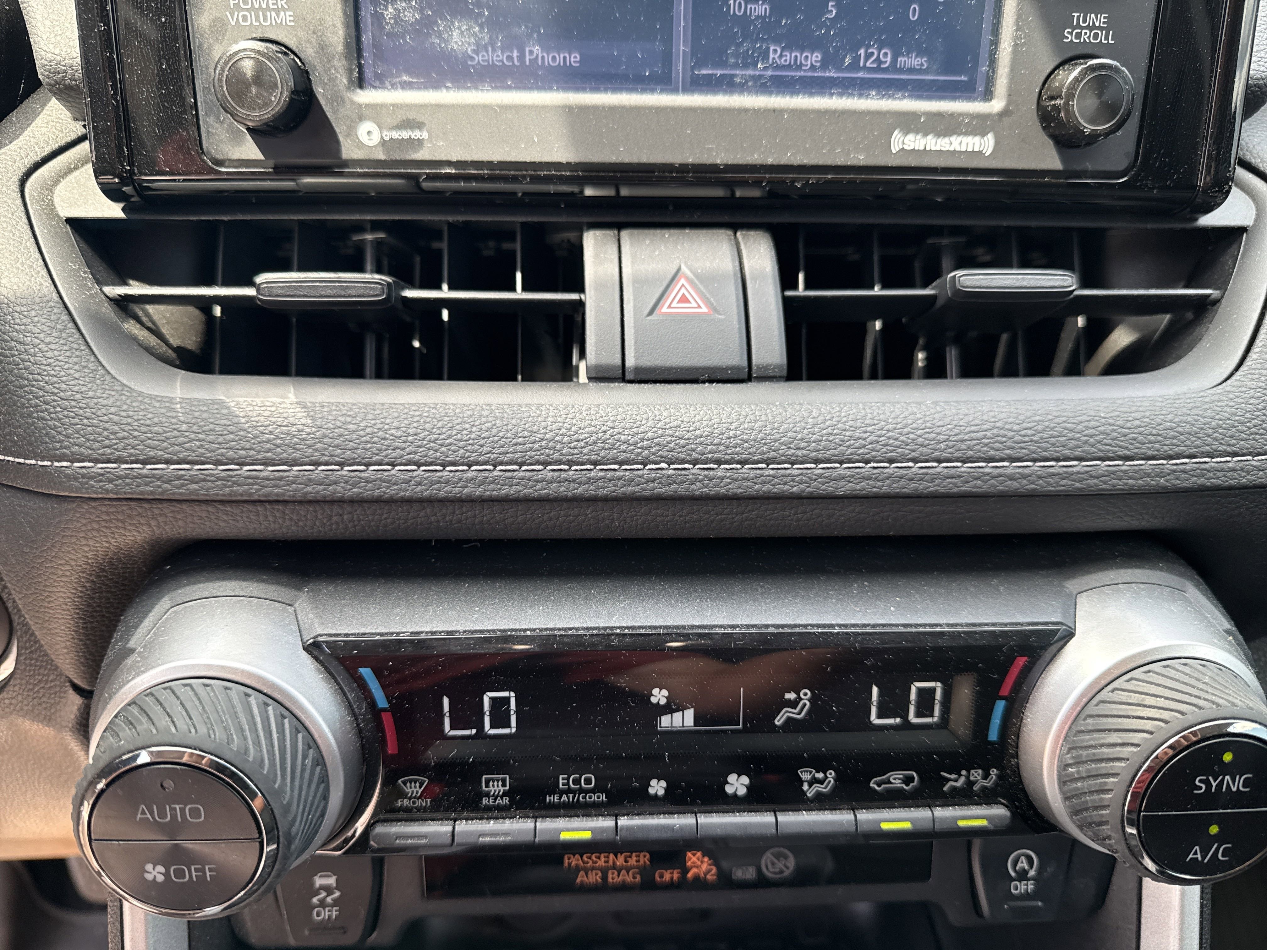 Used 2022 Toyota RAV4 XLE image 20