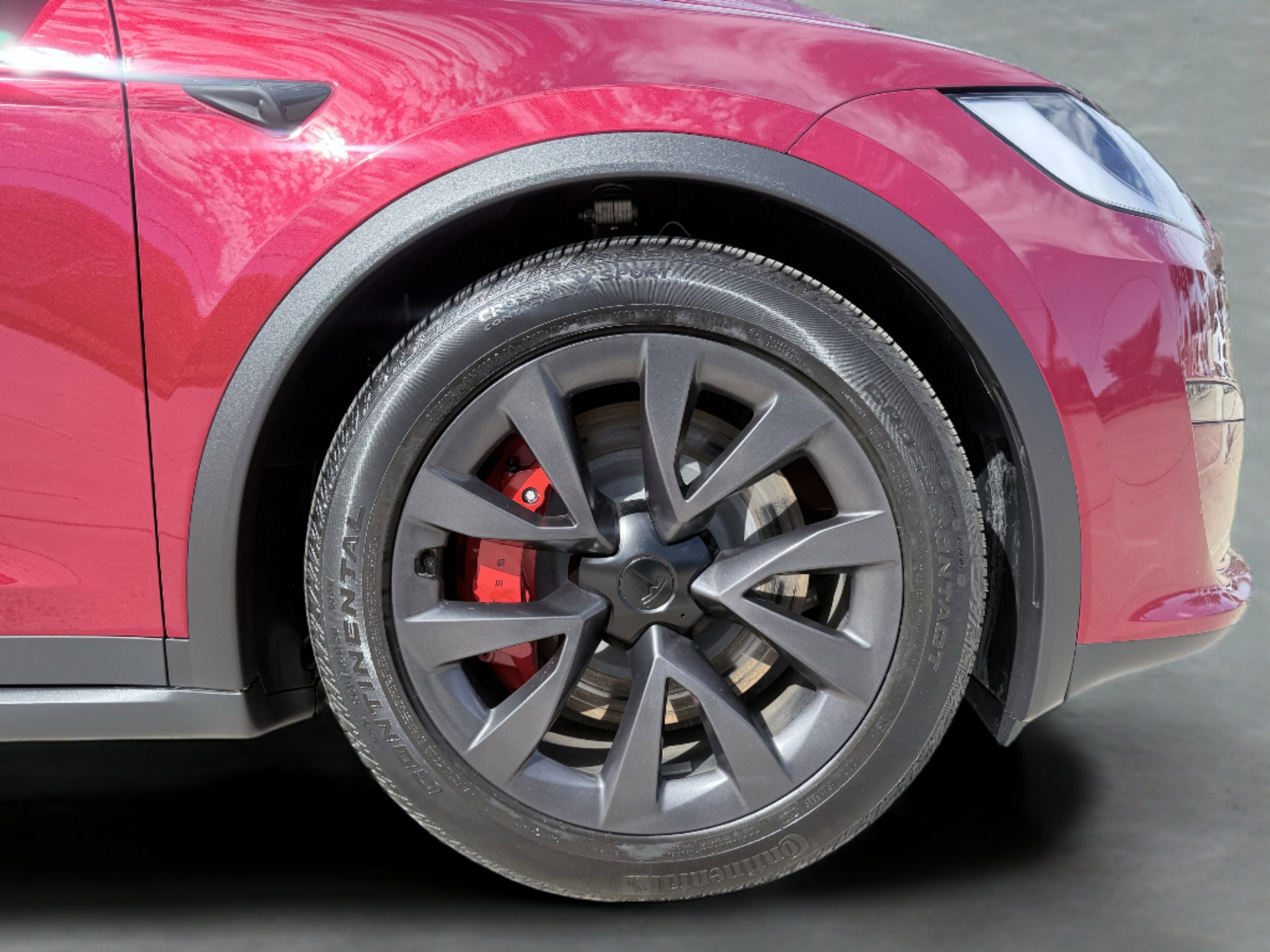 Used 2025 Tesla Model X Plaid image 10