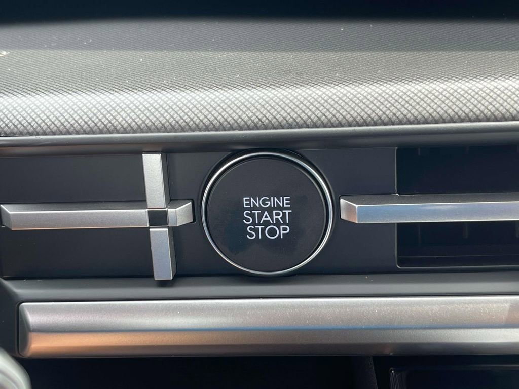 New 2026 Hyundai Santa Fe SEL FWD image 29