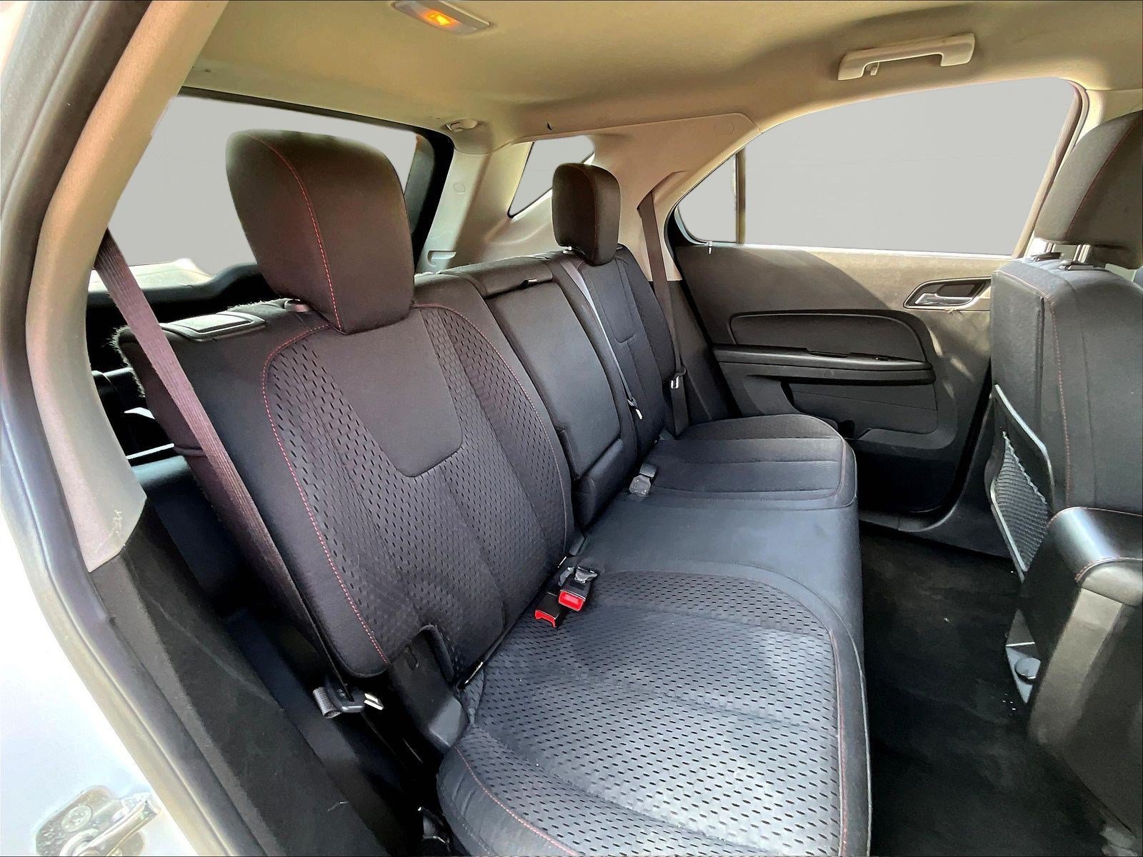 Used 2015 Chevrolet Equinox LS AWD/4WD image 24