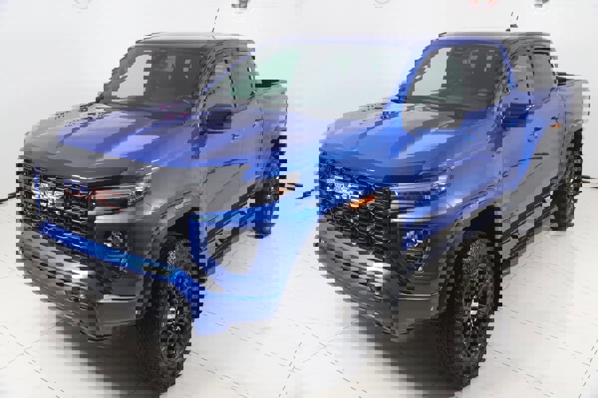 Used 2023 GMC Canyon Elevation w/ Convenience Package image 21