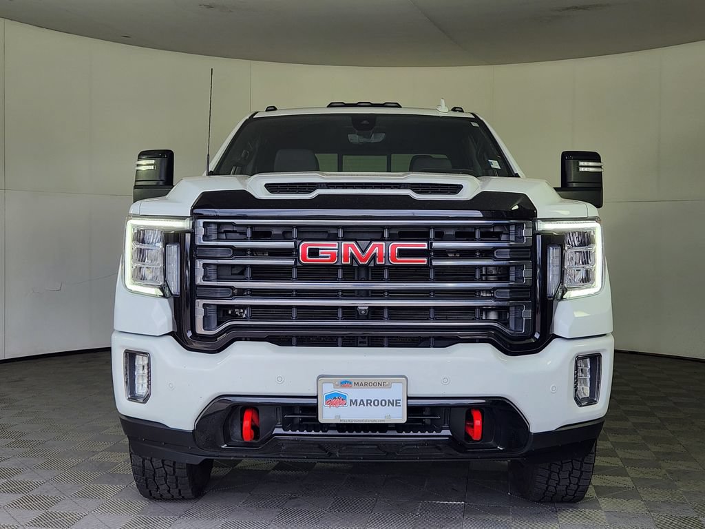 Used 2022 GMC Sierra 2500 AT4 w/ AT4 Preferred Package AWD/4WD image 2