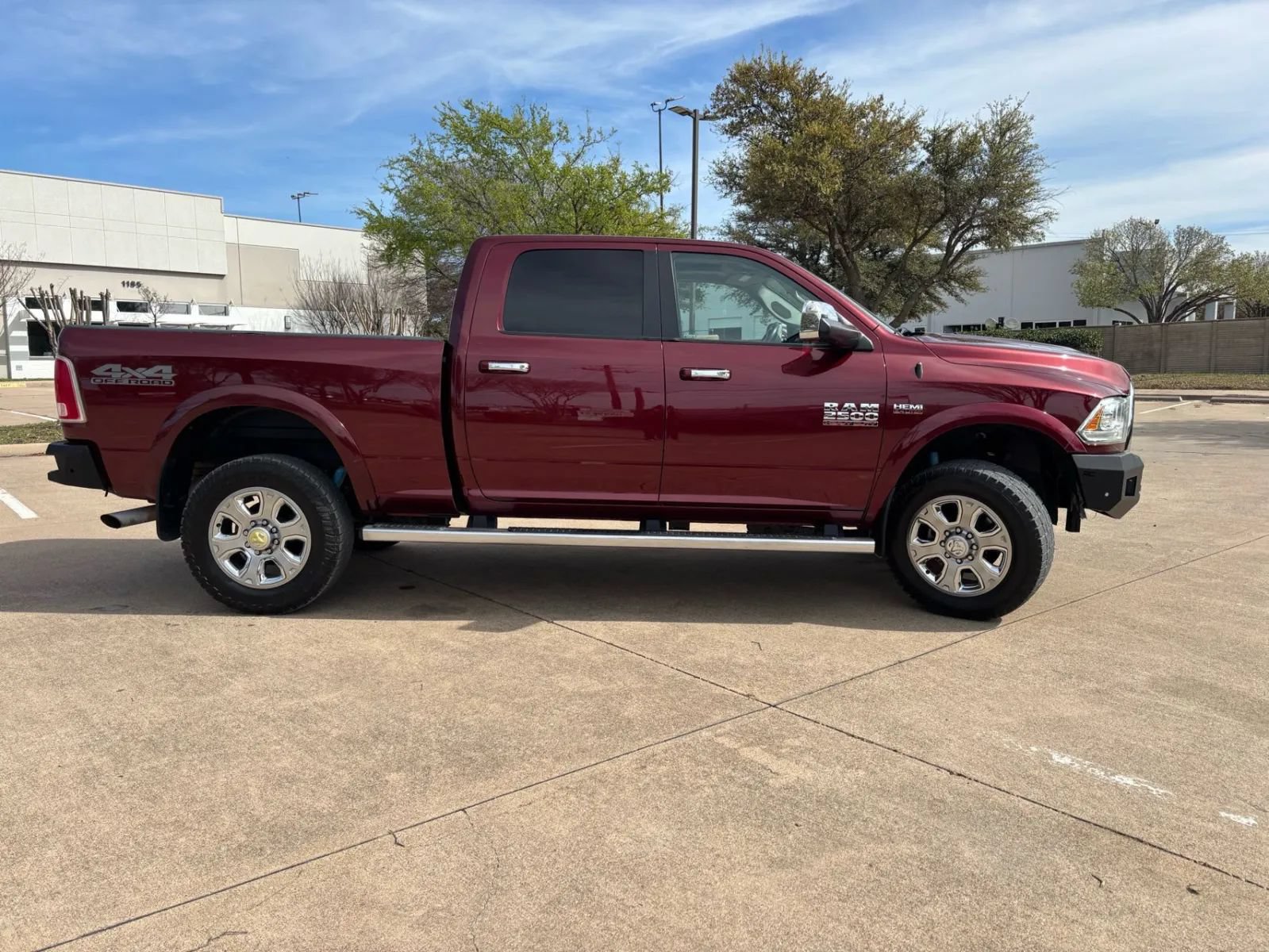 Used 2017 RAM 2500 Laramie w/ Off Road Package AWD/4WD image 4