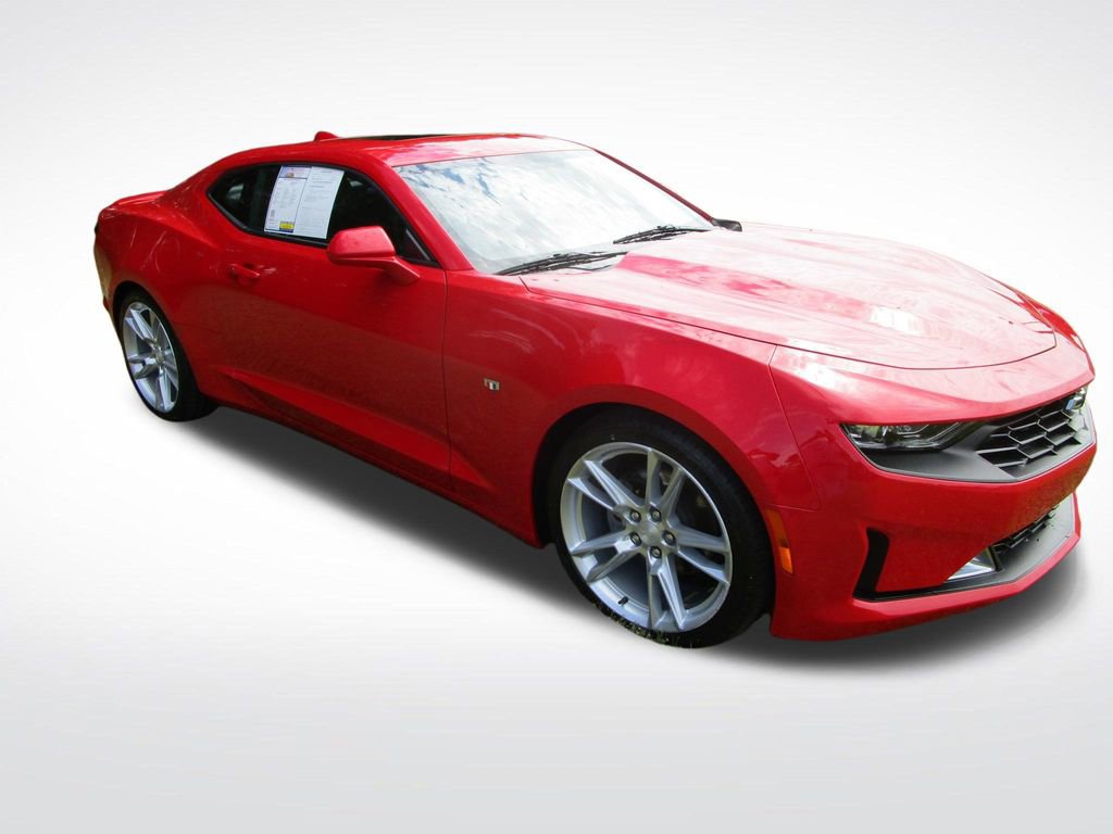 Used 2022 Chevrolet Camaro LT w/ RS Package RWD image 7