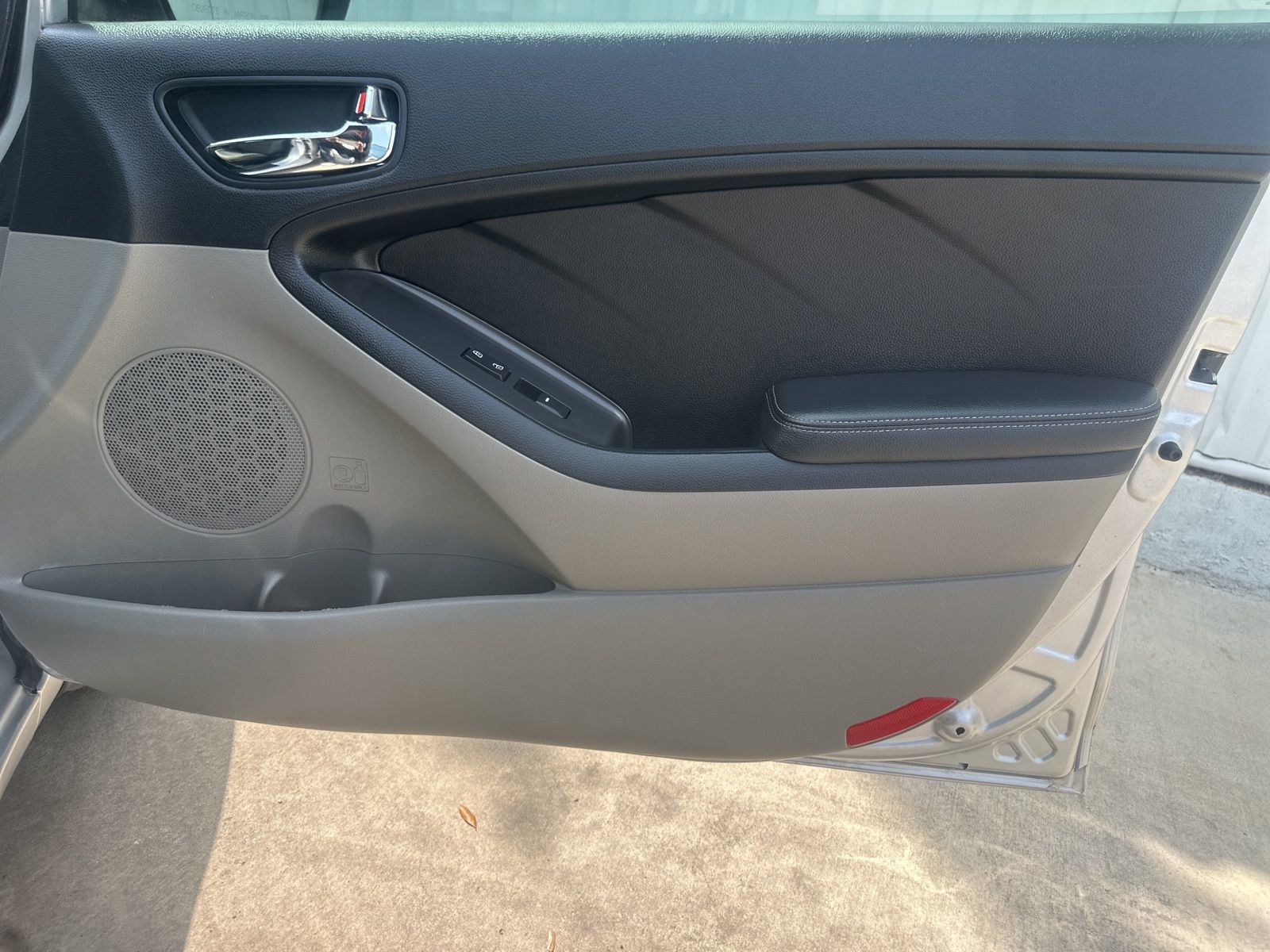 Used 2015 Kia Forte LX w/ Protection Package FWD image 17