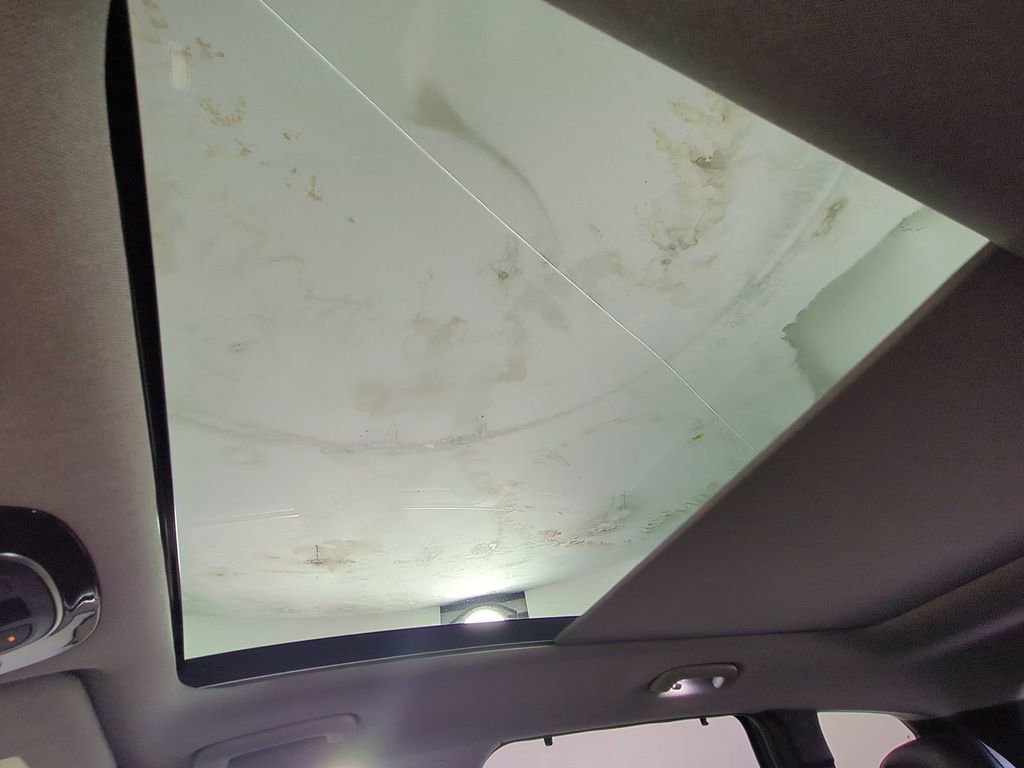 Certified 2023 Hyundai Santa Fe Limited image 24