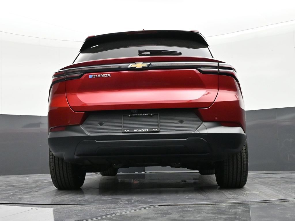 Used 2026 Chevrolet Equinox EV LT image 23