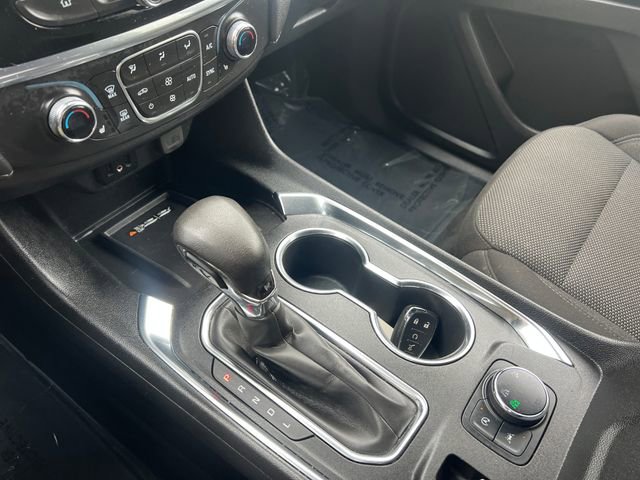 Used 2023 Chevrolet Traverse LT image 17