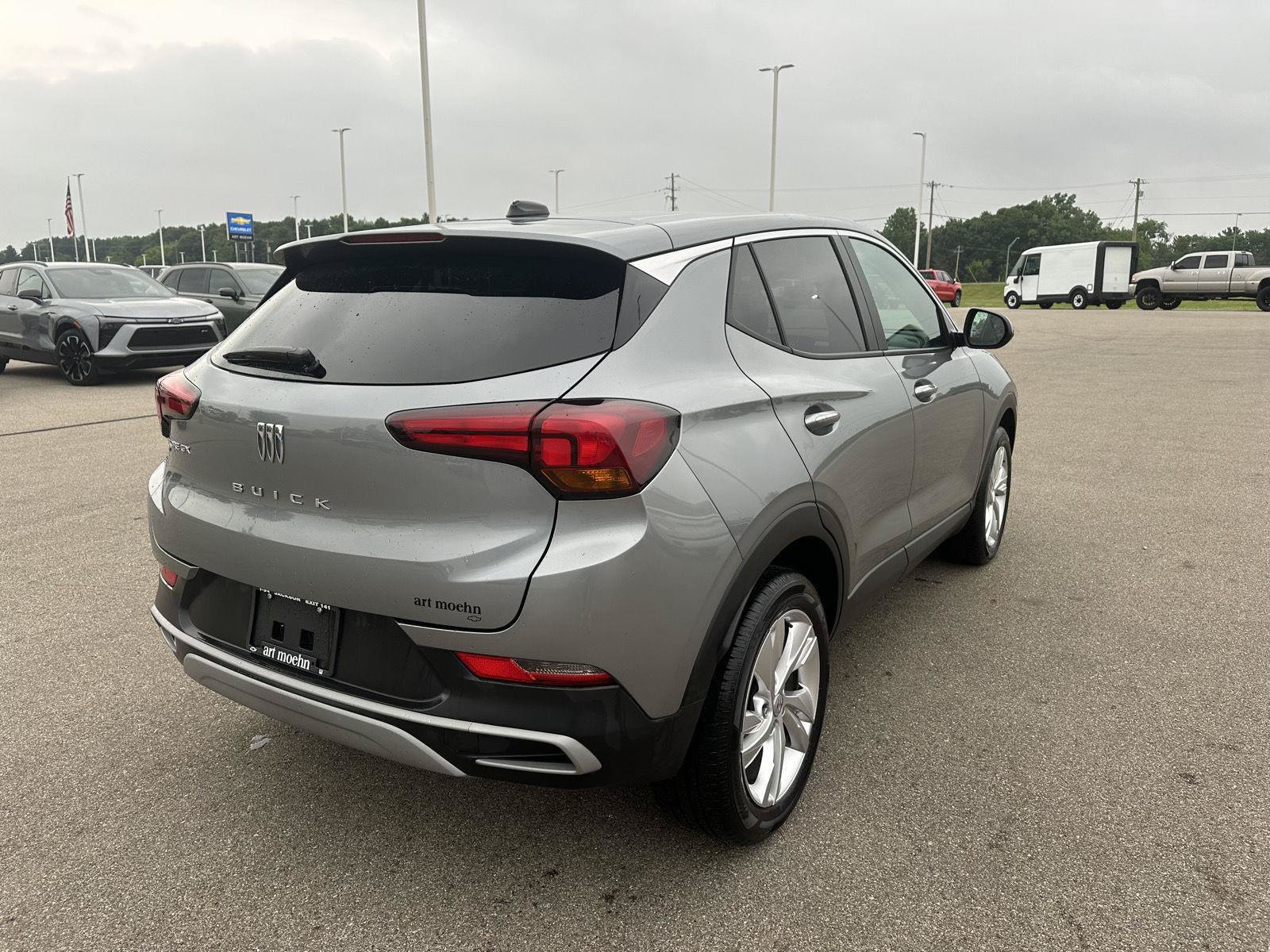 Used 2025 Buick Encore GX Preferred AWD/4WD image 10