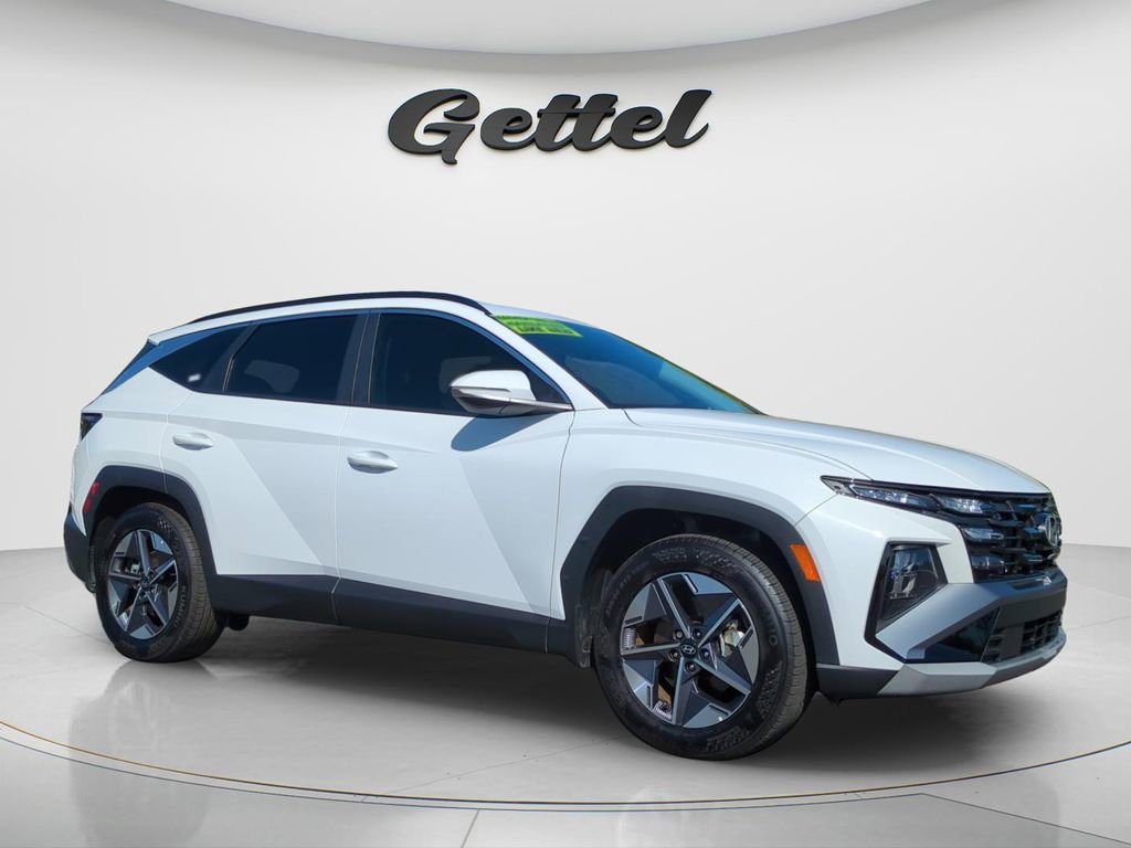 Certified 2025 Hyundai Tucson SEL image 4