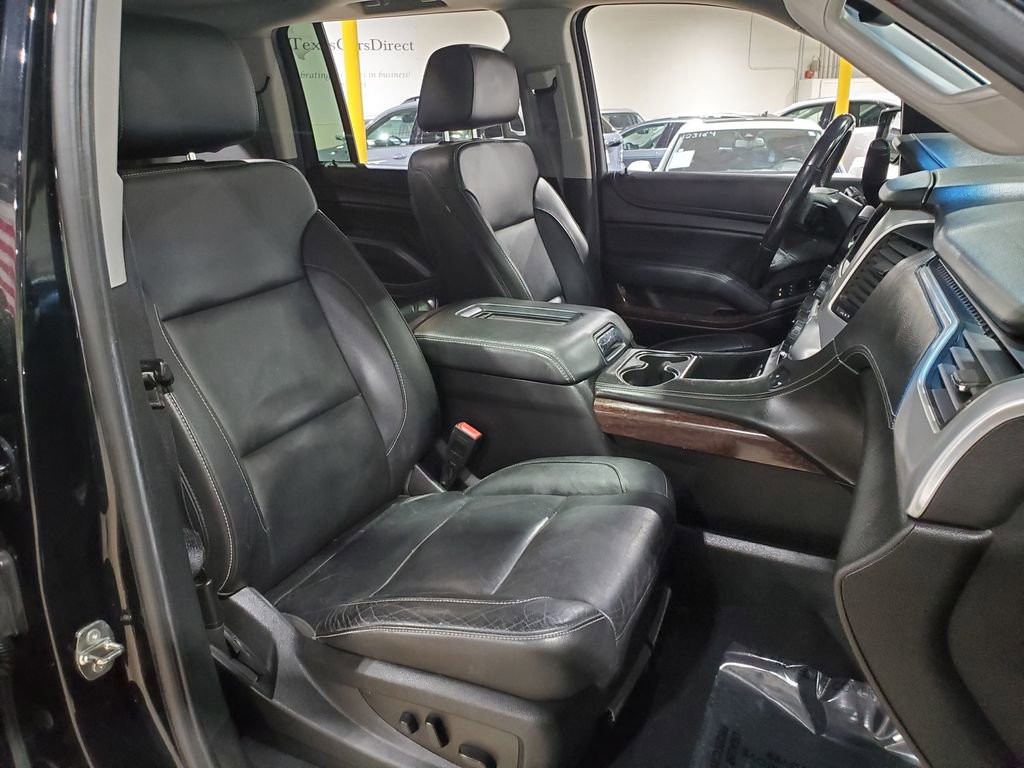 Used 2019 GMC Yukon XL SLT image 14
