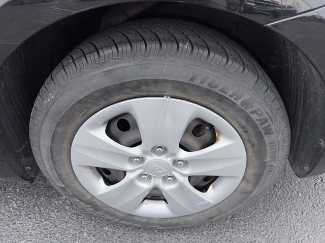 Used 2018 Kia Forte LX FWD image 25