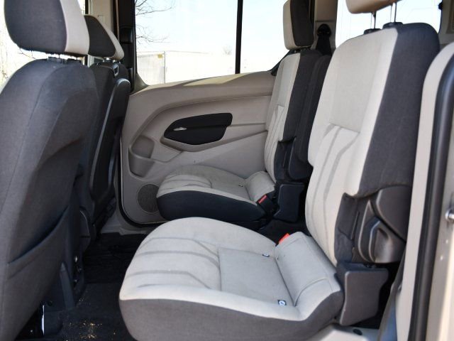 Used 2016 Ford Transit Connect XLT image 13