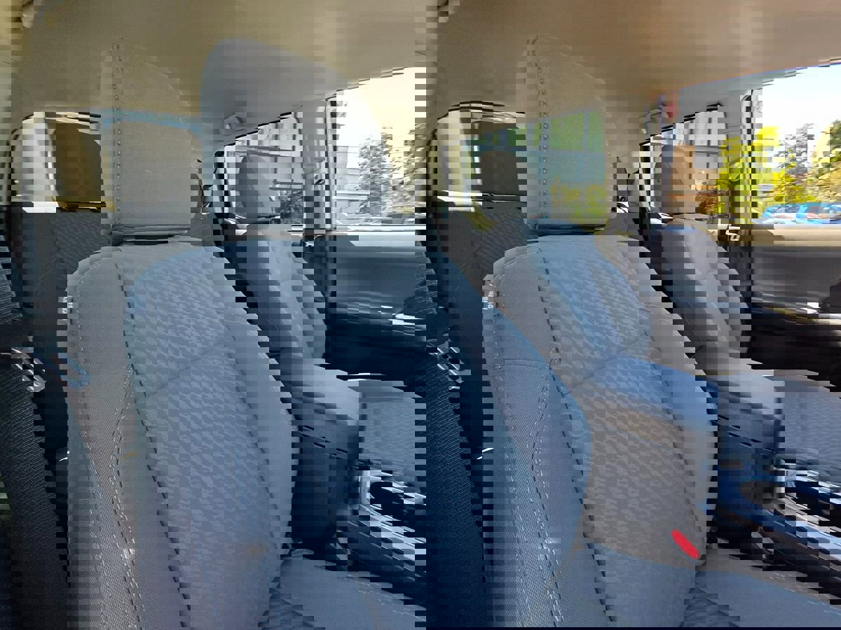 Used 2020 Toyota Tacoma SR5 image 19