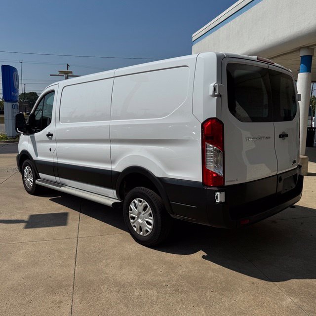 Used 2025 Ford Transit 250 Low Roof w/ Exterior Upgrade Package RWD image 3