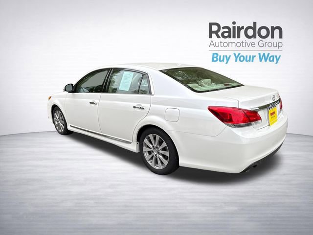 Used 2011 Toyota Avalon Limited FWD image 5