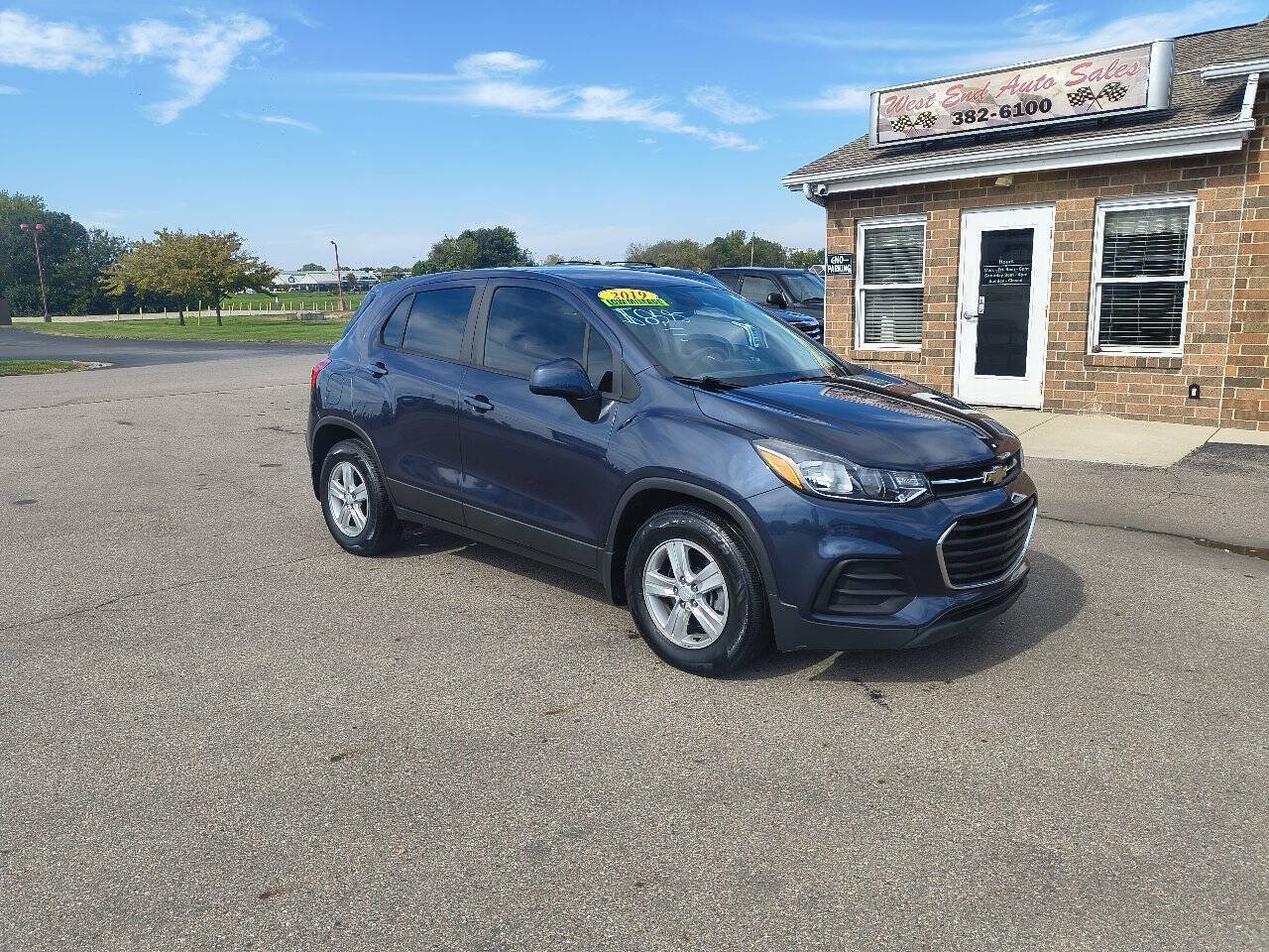 Used 2019 Chevrolet Trax LS FWD image 3