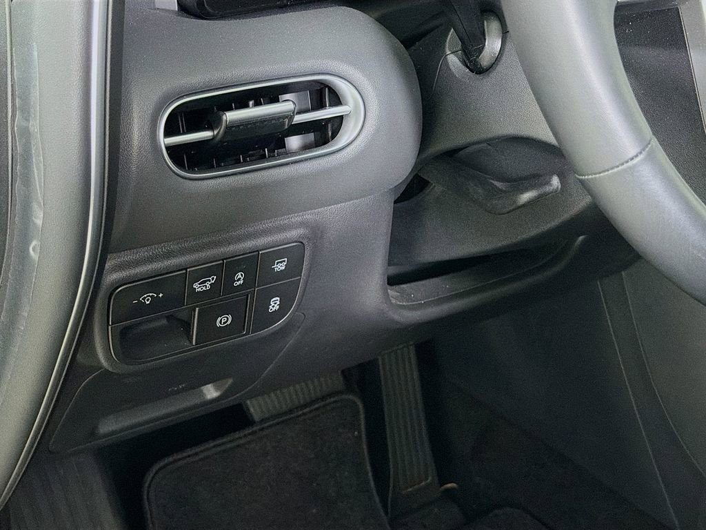 Used 2026 Hyundai Palisade SEL FWD image 12