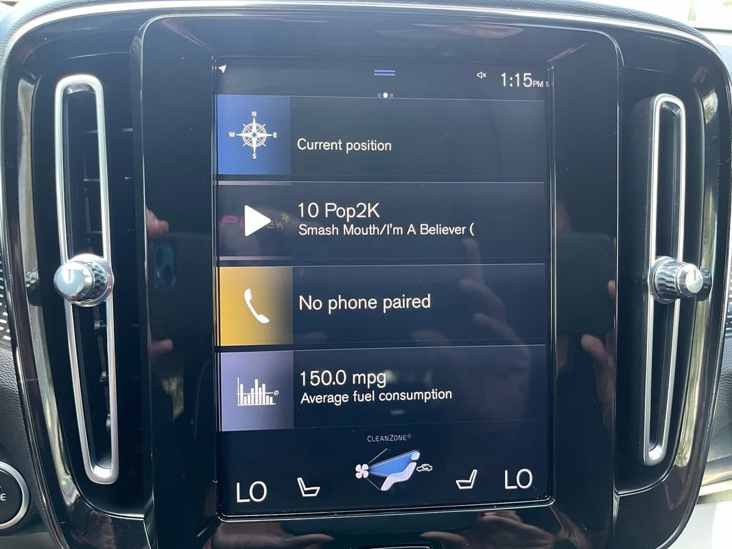 Used 2019 Volvo XC40 T5 R-Design image 10