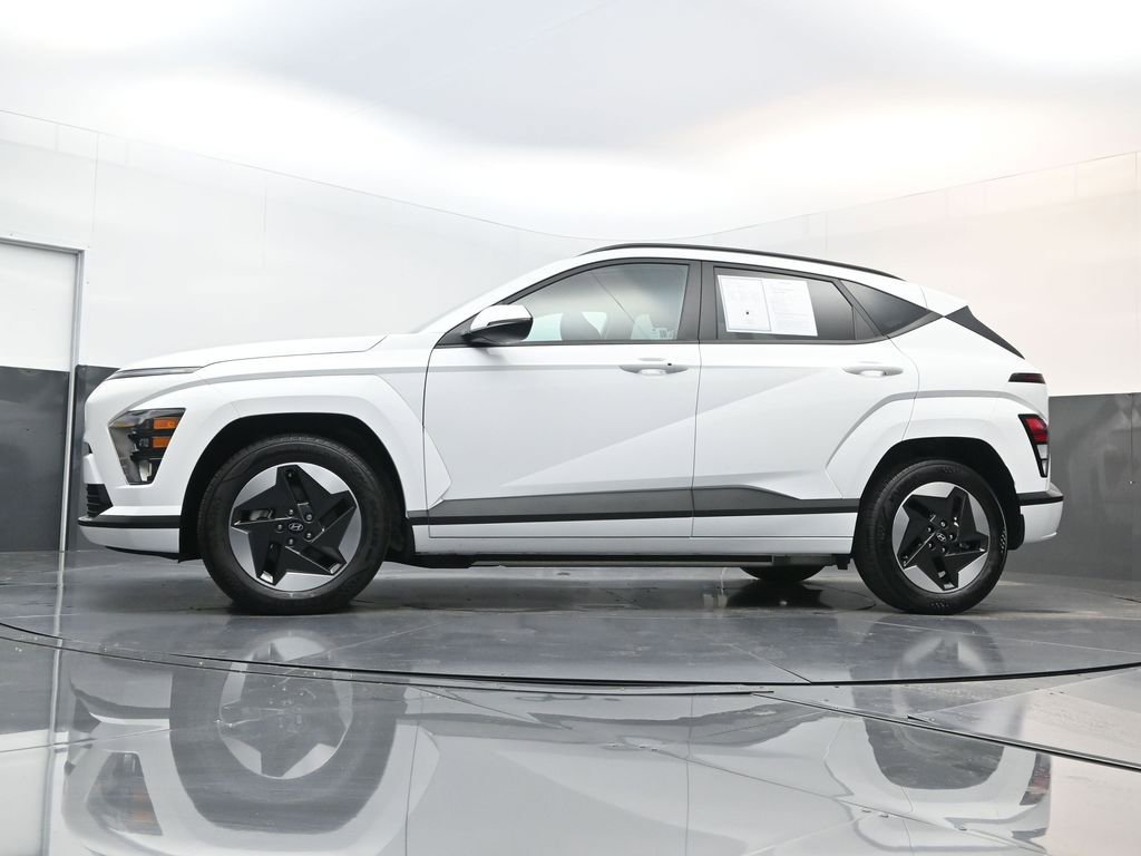 Certified 2024 Hyundai Kona SEL image 19